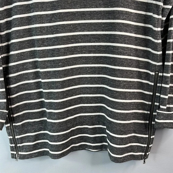 LOFT Factory Side Zip Top Grey Striped Crewneck Long Sleeve Baggy Size S - Picture 4 of 10